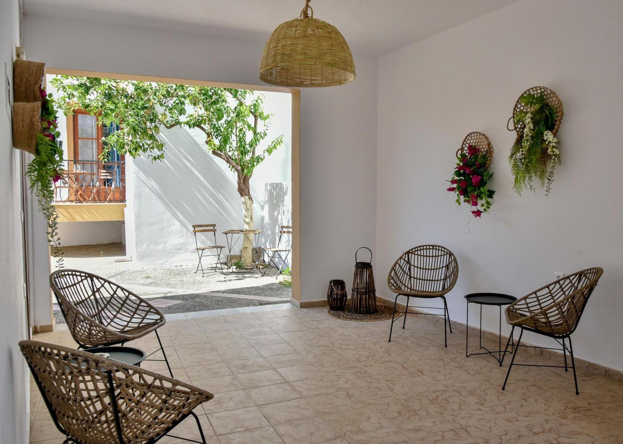 Eva Studios & Apartments Agia Pelagia  Exterior foto