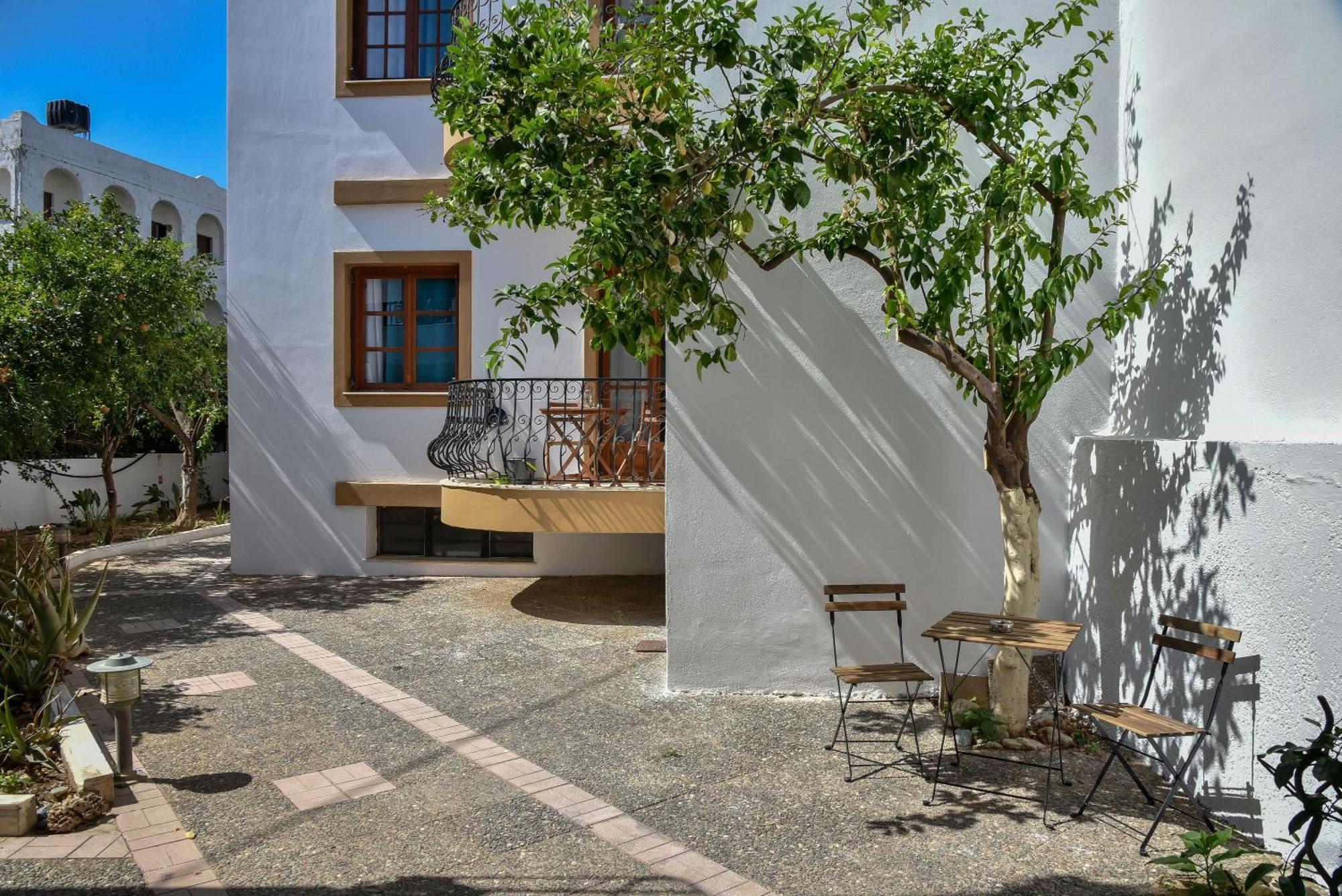 Eva Studios & Apartments Agia Pelagia  Exterior foto