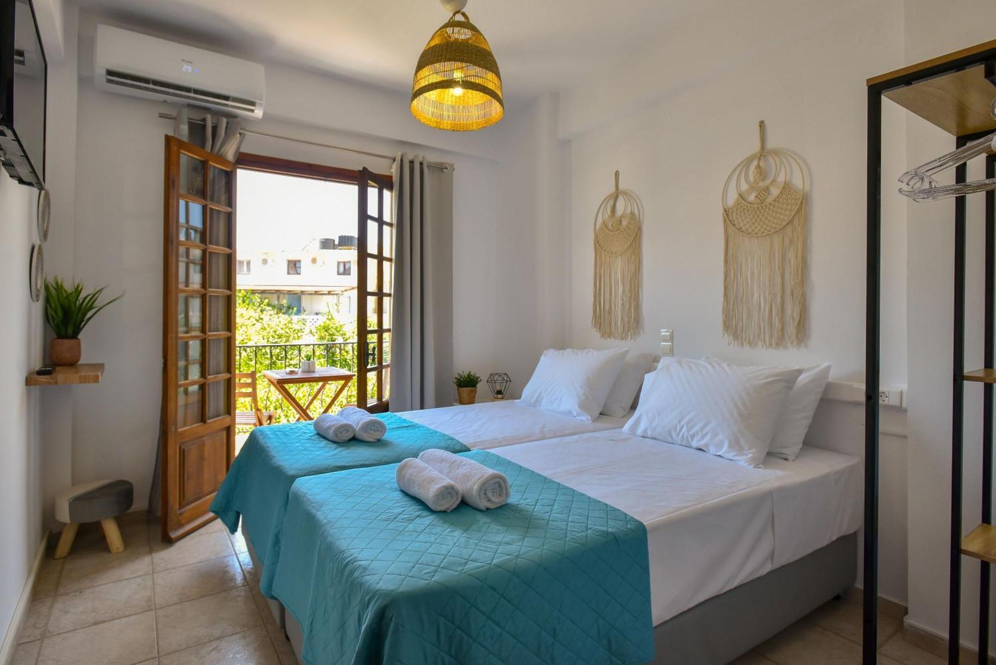 Eva Studios & Apartments Agia Pelagia  Exterior foto