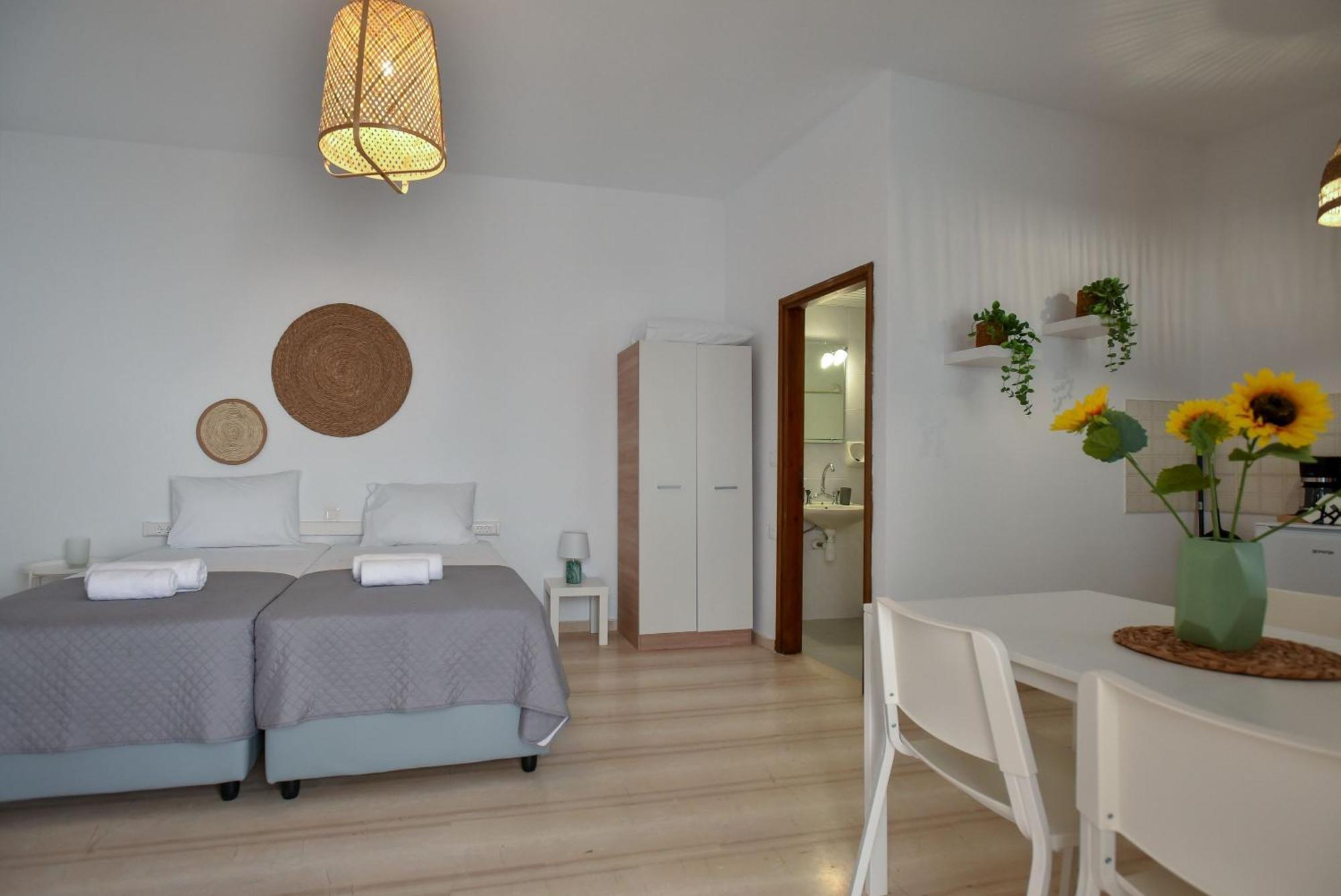 Eva Studios & Apartments Agia Pelagia  Exterior foto