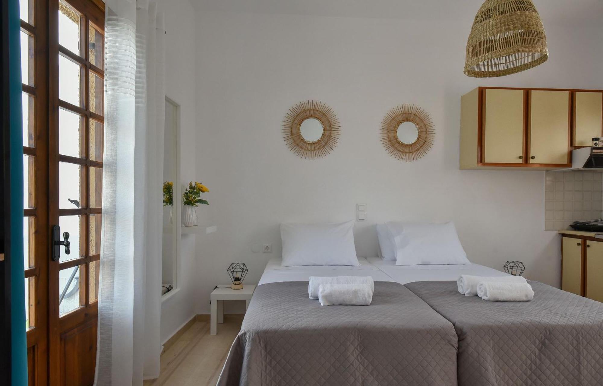 Eva Studios & Apartments Agia Pelagia  Exterior foto
